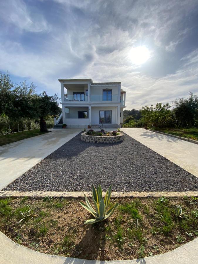 Villa Marianna's House Kouramaditika